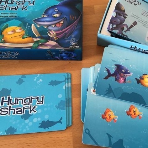 Hungry Shark juego de cartas 